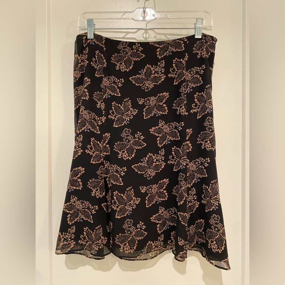 Vintage LOFT Silk Midi Skirt in black/tan/cornflower botanical motif, size 8P
